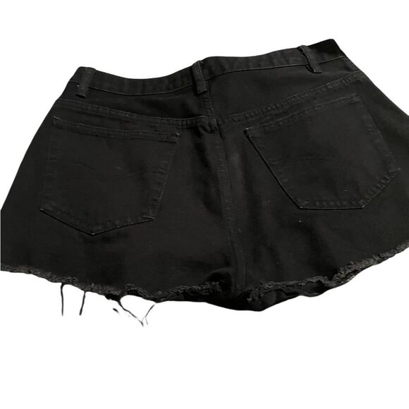 Sage the label size large Stylish Black Distressed Women Shorts like new - Picture 2 of 2
